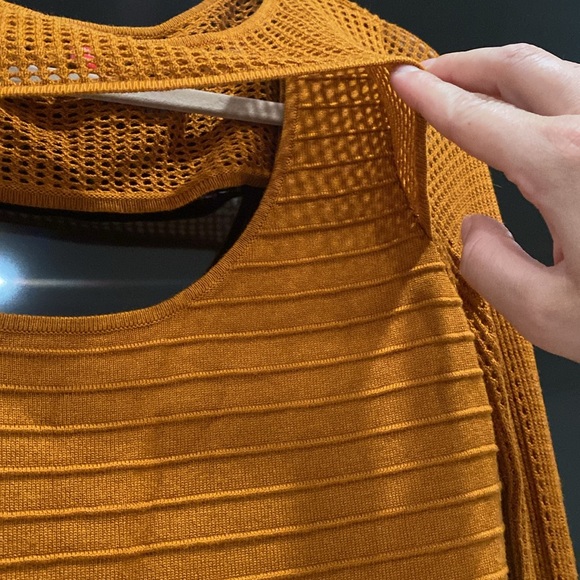 🚫SOLD🚫Guess🚫 - Picture 12 of 14